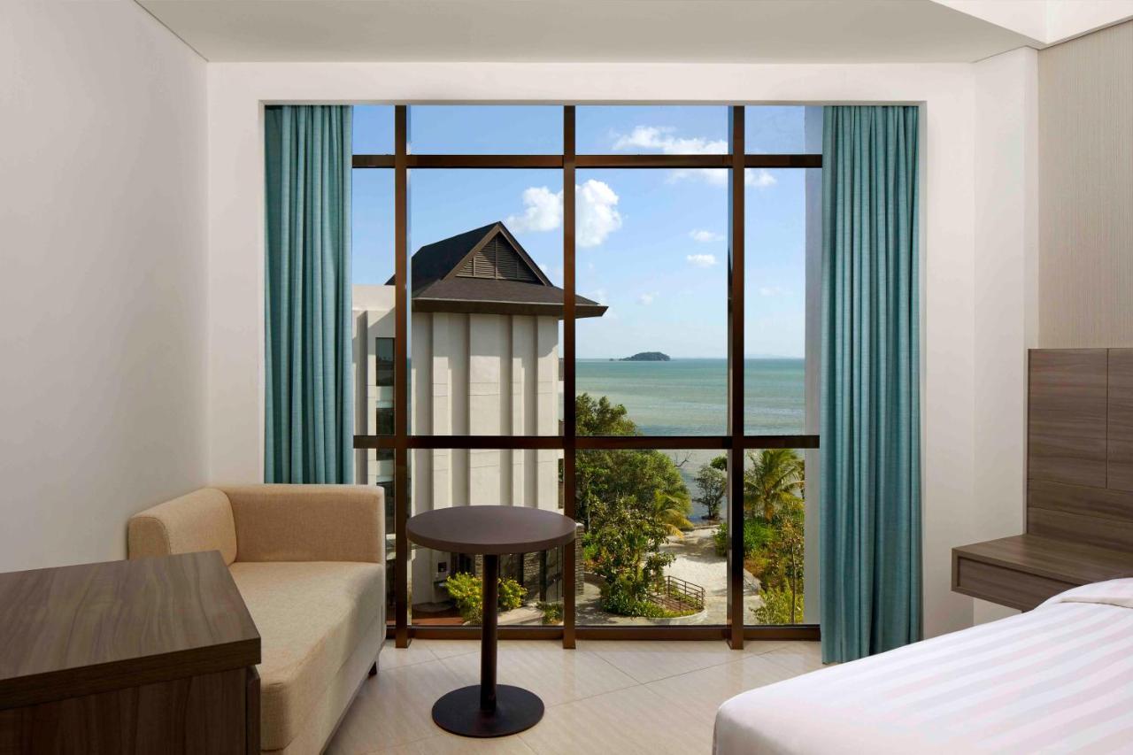Fairfield By Marriott Belitung Hotel Tanjung Pandan Kültér fotó